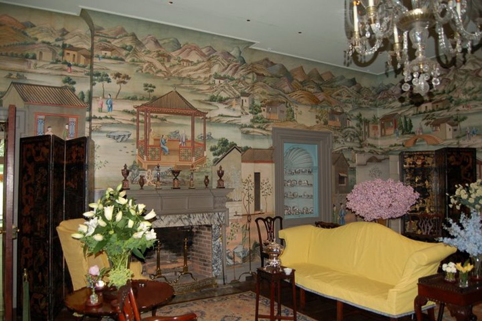 Chinese wallpapers and the chinoiserie style · V&A